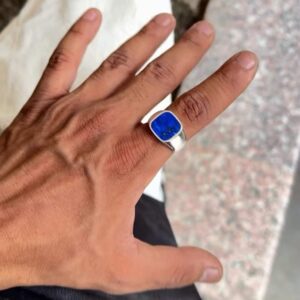 LAPIS SIGNET — Men’s Lapis Lazuli Ring