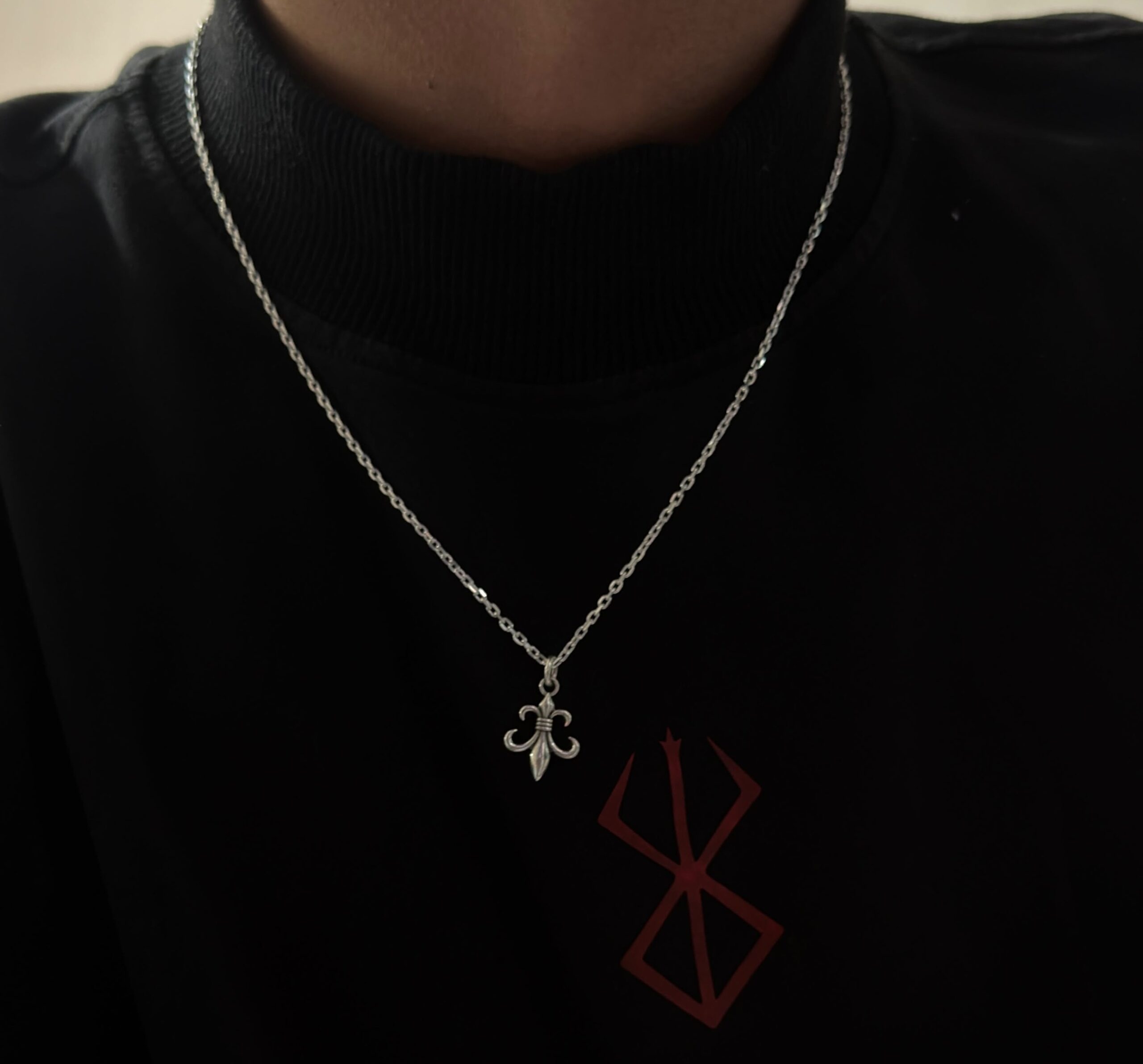 Fleur Silver Locket - Image 3